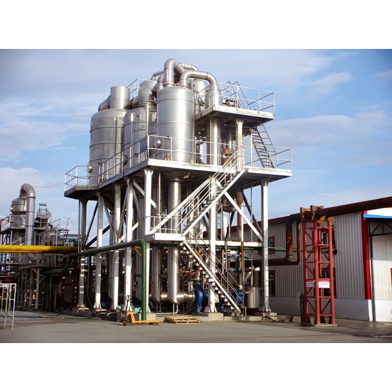 Forced external circulation vacuum evaporator